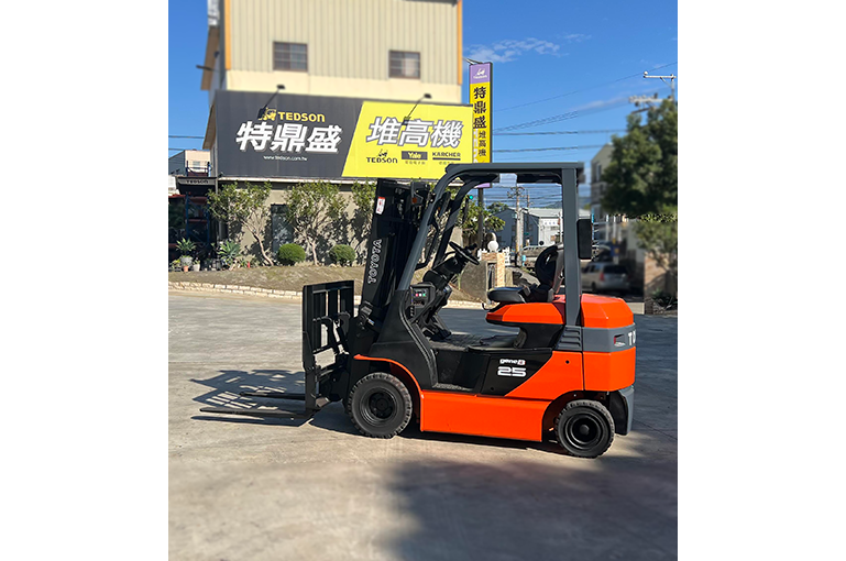 【🎁尾牙就抽這台!】#電動堆高機 #TOYOTA #8FB25